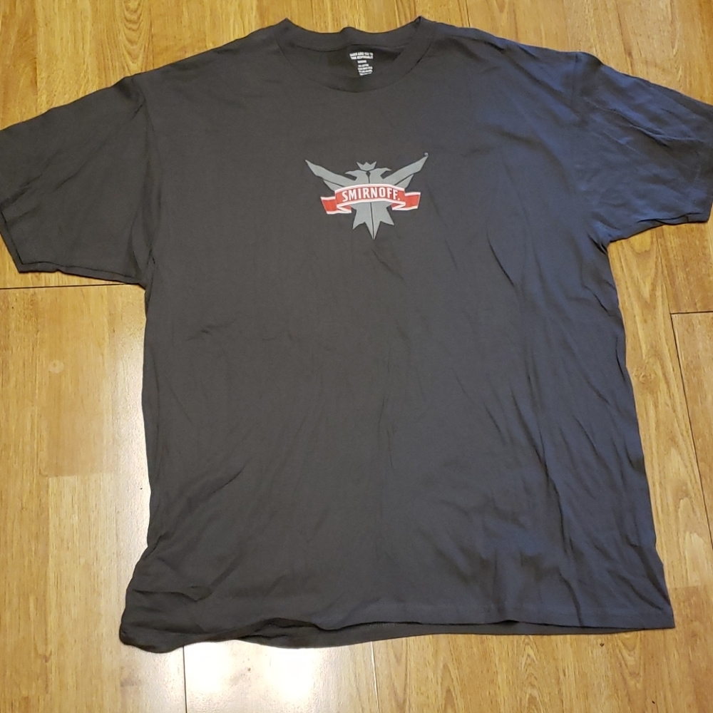 Gray Smirnoff graphic tee sz XL
